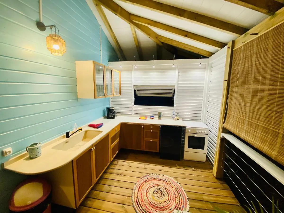 Villa Gaïa - Bungalow Ti-Spa et son jacuzzi privé dans un jardin tropical, séjour en amoureux ou en famille Le Diamant Chalet